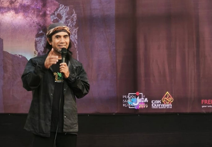 Arik S. Wartono Gelar Pameran Seni Rupa dan Arsip Sejarah Bertajuk “Dari Gosari ke Kasongan” di Galeri Prabangkara Surabaya